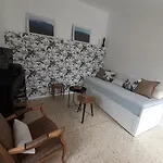 Agreable Maison De Village Avec Terrasse Prázdninový dům