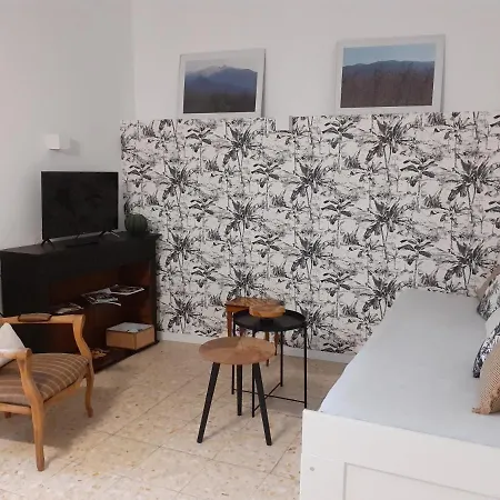 Agreable Maison De Village Avec Terrasse Prázdninový dům *