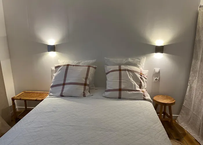 Agreable Maison De Village Avec Terrasse Feriehus *